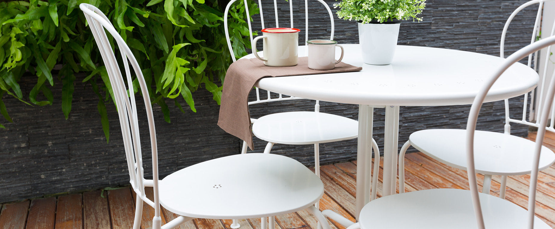 6 Ways to Use Your Outdoor Furniture Indoors… And Why You Should