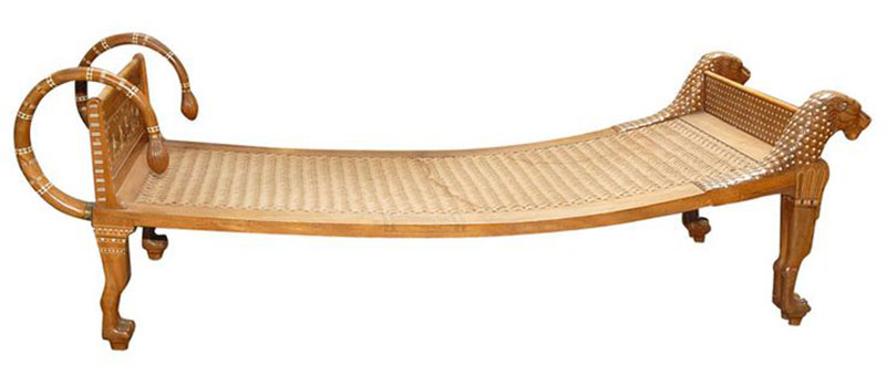 Ancient-Egyptian-Chaise