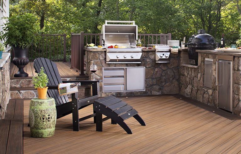 How to Safely Grill on Your Outdoor Deck | Trex® Furniture Can You Put A Grill On Composite Decking