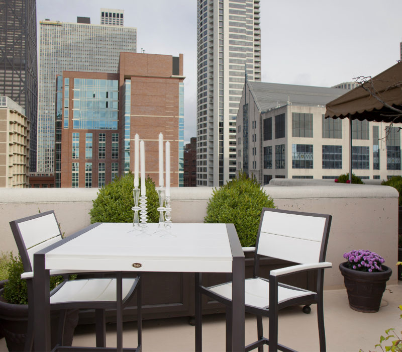 Get The Height Right For Outdoor Stools, Difference Between Standard And High Top Table
