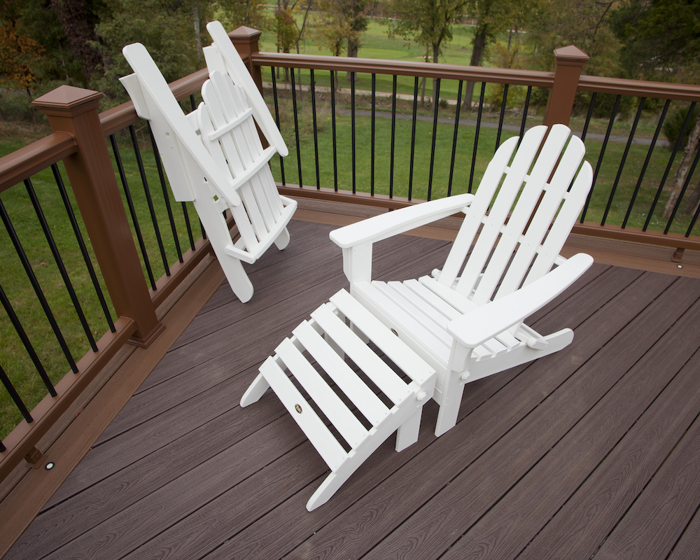 Trex Furniture Cape Cod 2-Piece Folding Adirondack Seating Set in Classic White