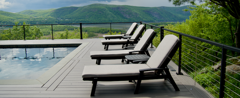 Pool Deck Furniture Ideas for Homeowners