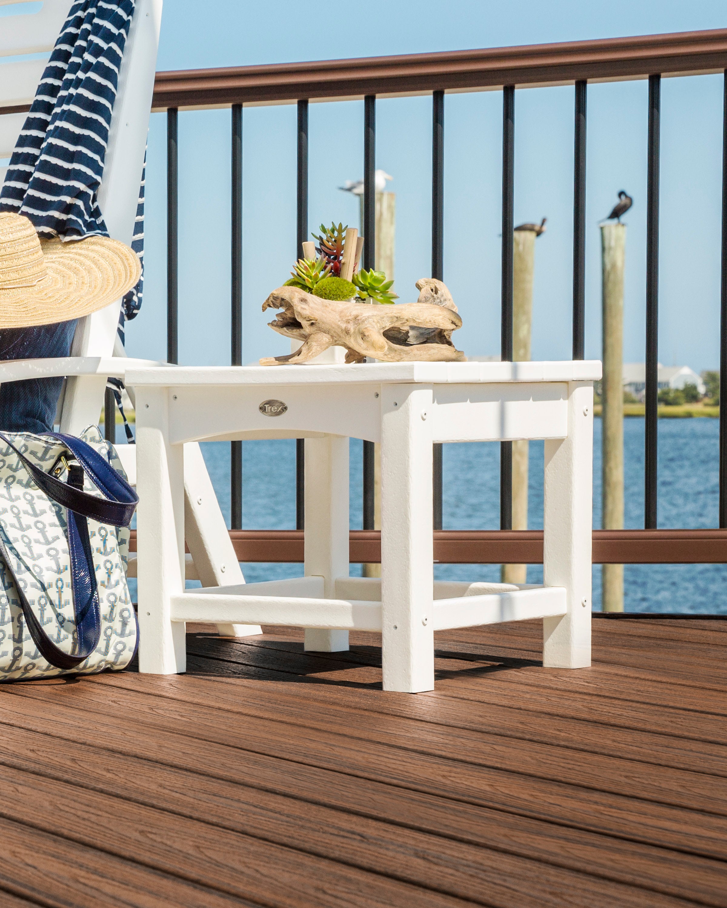 Rockport Club 18" Side Table - Thumbnail 5