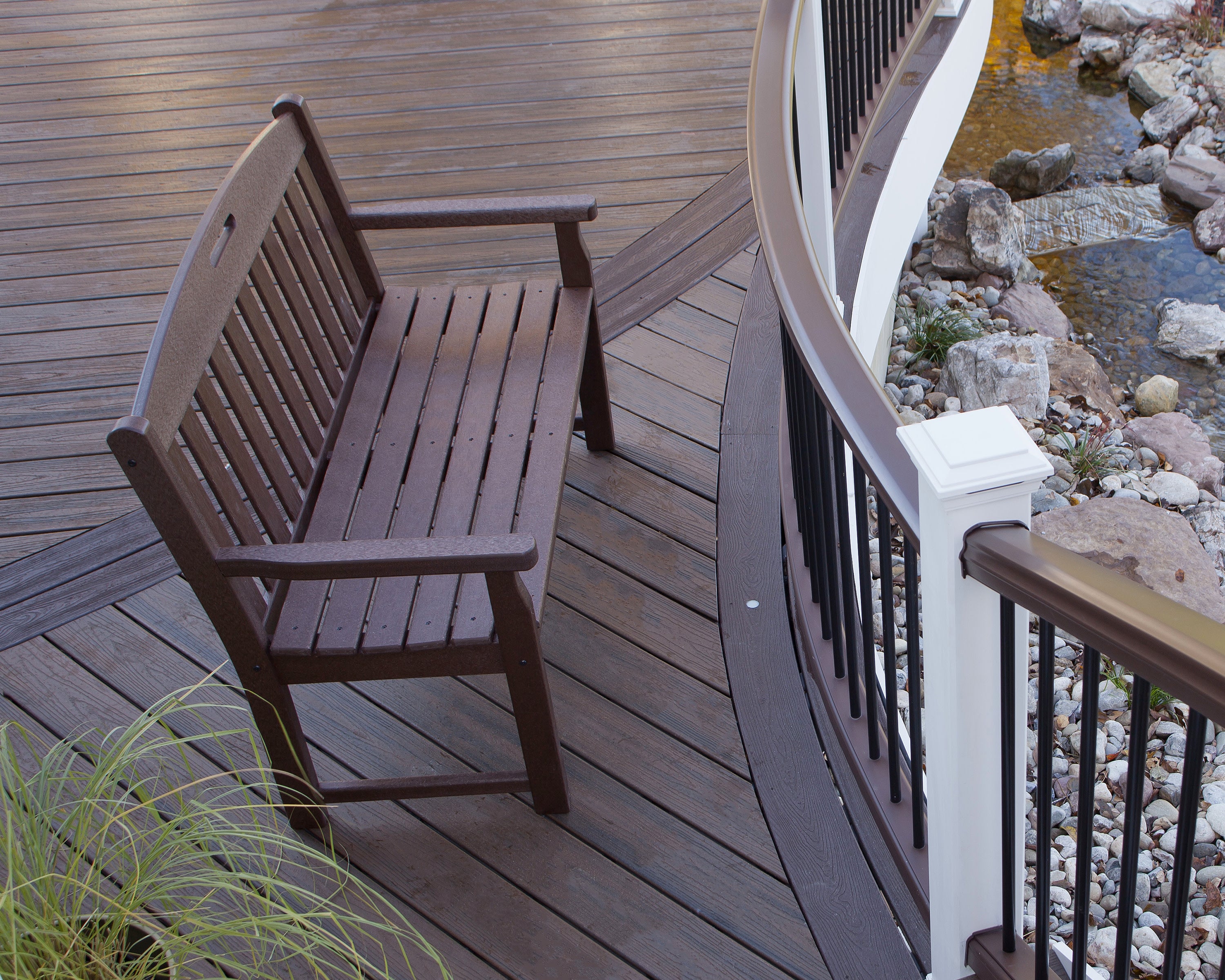 Trex Outdoor Furniture Yacht Club Bench - Thumbnail 2